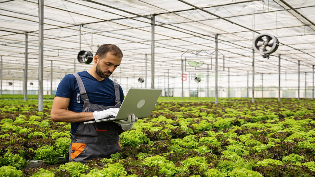 سیستم اتوماسیون گلخانه برای کنترل دما و رطوبت